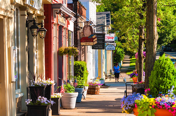 main street north - city street street shopping retail zdjęcia i obrazy z banku zdjęć