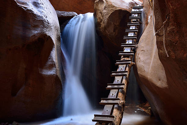 istock Kanarra Creek Slot Canyon 489639110