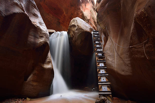 istock Kanarra Creek Slot Canyon 489639404