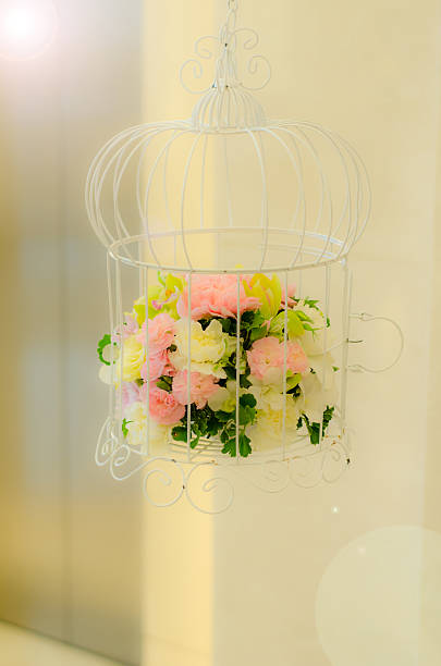 istock Vintage rose bouquet 489651307