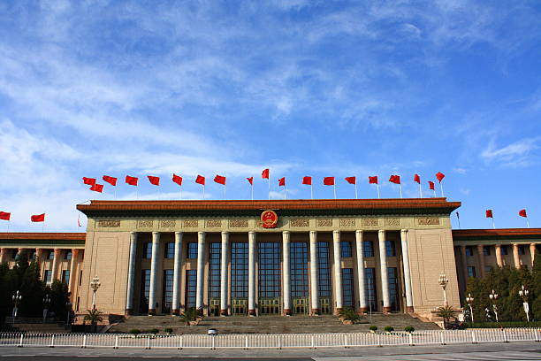 wielka hala ludowa, pekin - flag china chinese flag majestic zdjęcia i obrazy z banku zdjęć