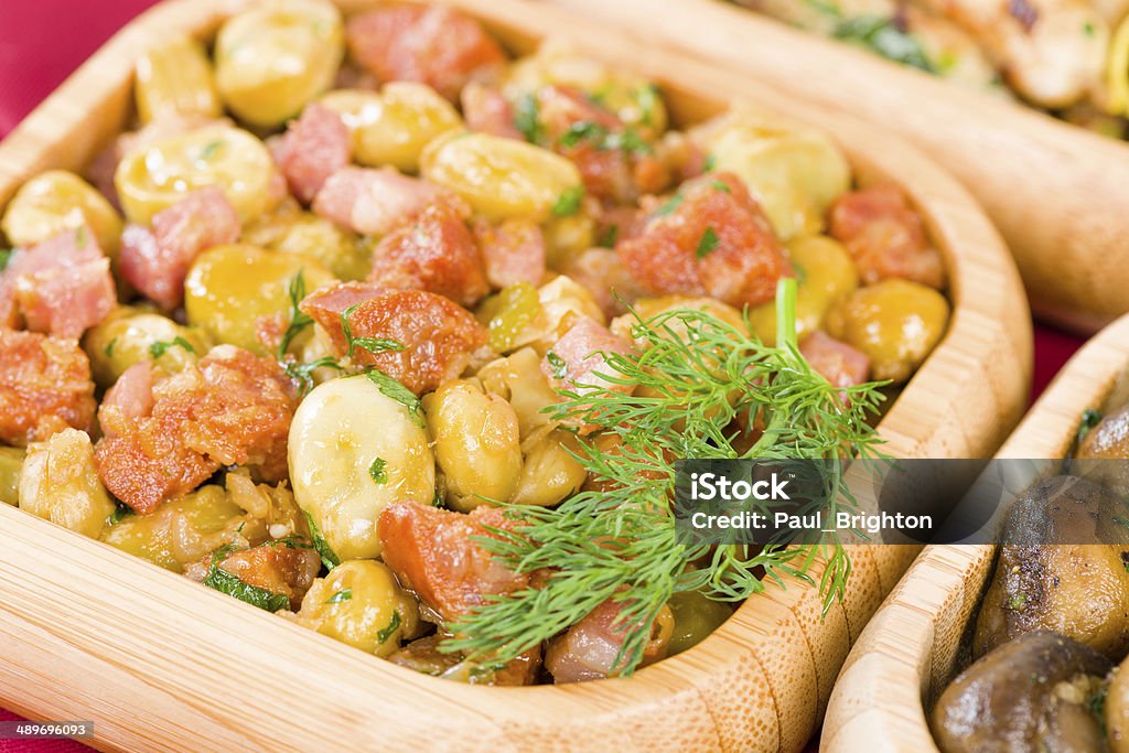 Habas Con Chorizo - Foto de stock de Aceite de oliva libre de derechos