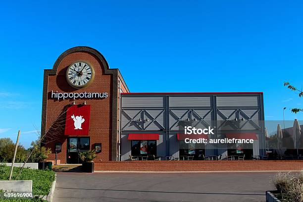 Hipopótamo Restaurante Foto de stock y más banco de imágenes de Hipopótamo - Hipopótamo, Restaurante, 2015