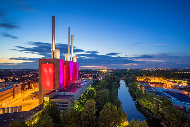 Hannover-Linden Power Plant Hannover-Linden Power Plant at evening hanover germany stock pictures, royalty-free photos & images
