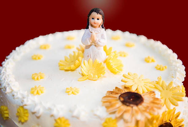 torta della prima comunione - pastel de primera comunión fotografías e imágenes de stock