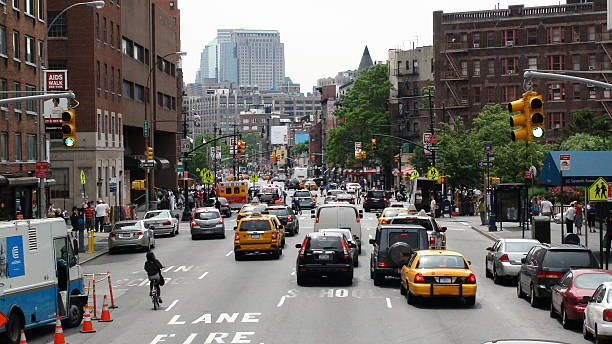 istock Rush Hour Traffic In Manhattan New York 489752754