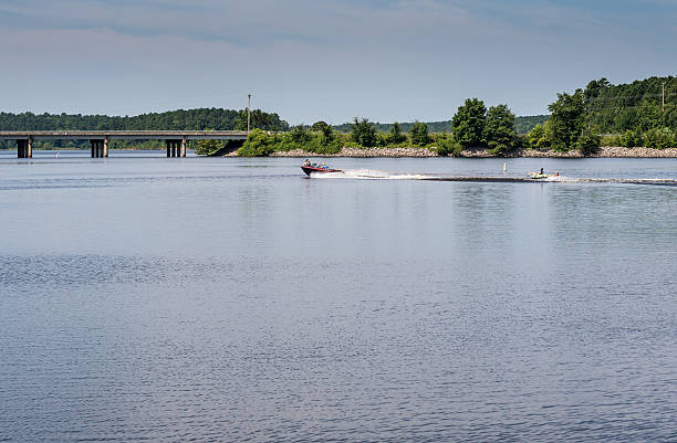 istock Water sports on the lake 489806062