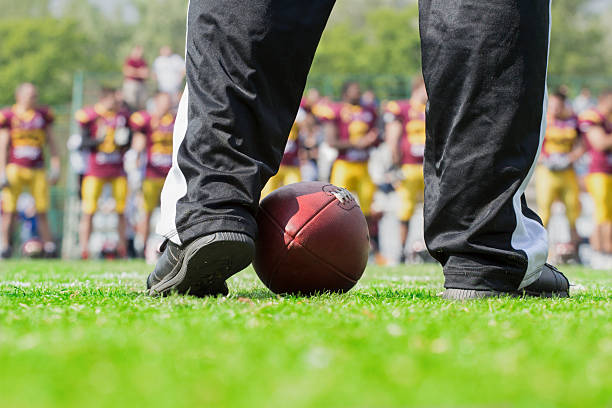 istock American football 489814009