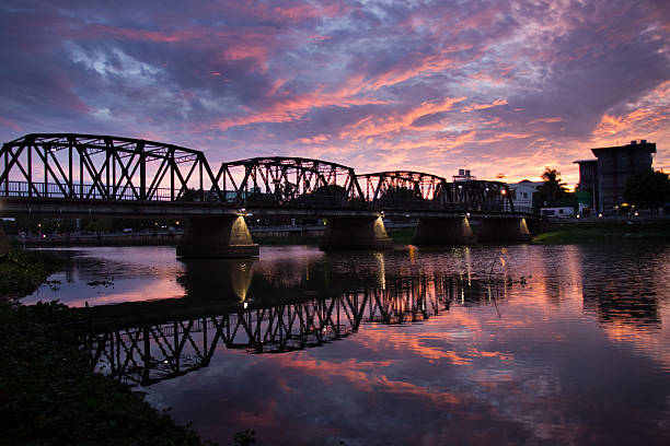 istock Iron bridge at sunrise moment 489903923