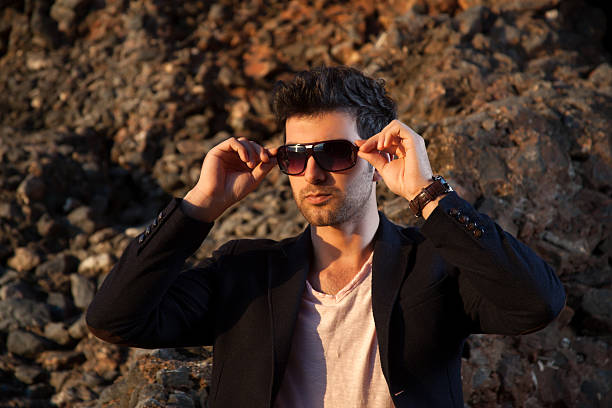 istock Casual young man with sunglasses 489908809