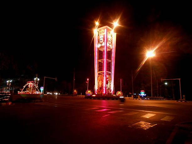 시계탑, 라오까이-태국 - clock tower flash 뉴스 사진 이미지