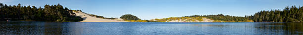 cleawox lago parque estatal de honeymoon dunas de oregon panorama horizontal - honeymoon imagens e fotografias de stock