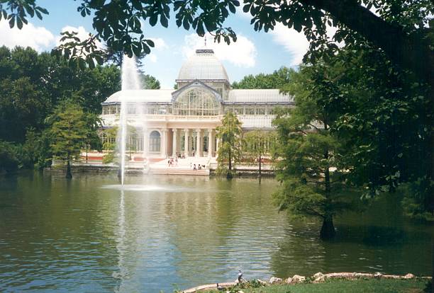 istock Crystal palace in Buen Retiro park, Madrid 489957208
