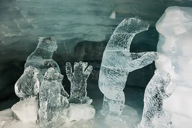 Photo of Ice Sculpture Polar Bears