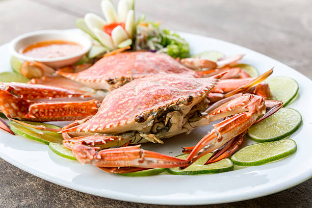 istock steam crab seafood 489985422