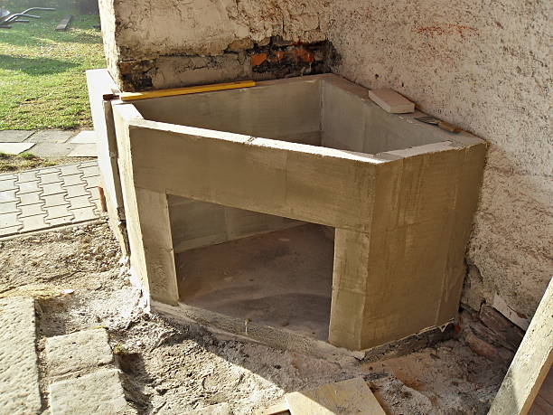 istock Building an outdoor fireplace 490043840