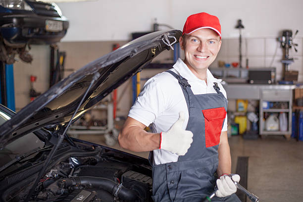 istock Portrait of an auto mechanic at work 490048398