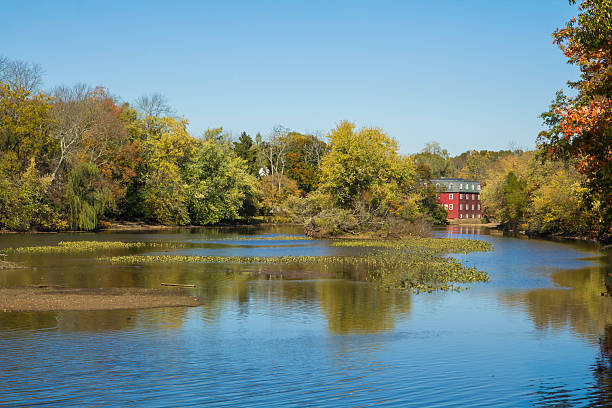 istock Autumn at the Delaware and Raritan Canal - Horizontal 490068931