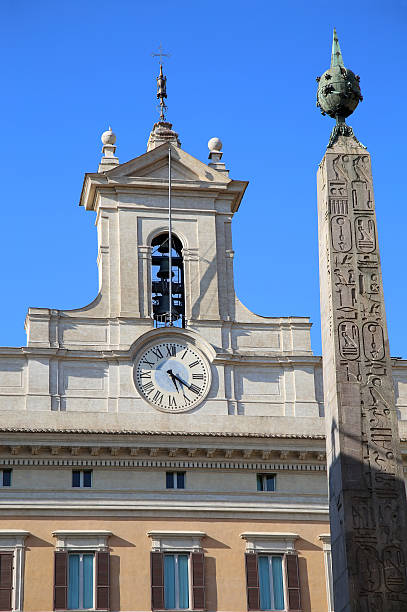 神殿、国会議事堂の montecitorio イタリア、ローマ（イタリア） - monte palace ストックフォトと画像