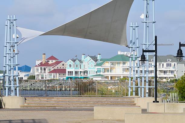 istock Ocean City Inlet Waterfront Homes 490080274