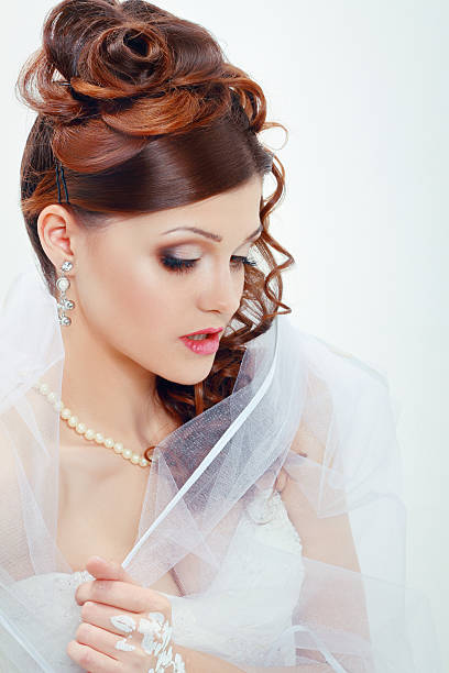 istock beautiful bride portraite 490099856