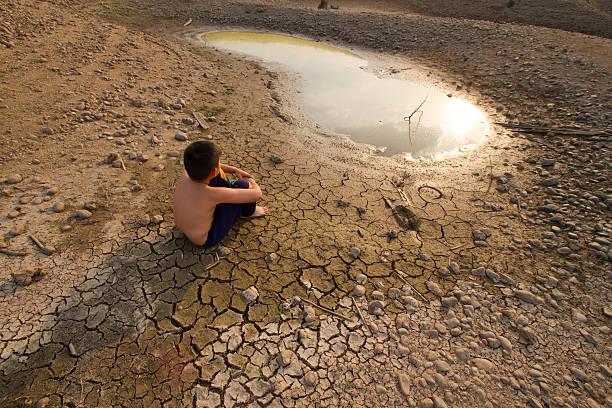 어린이 및 지구 온난화 - dry country 뉴스 사진 이미지