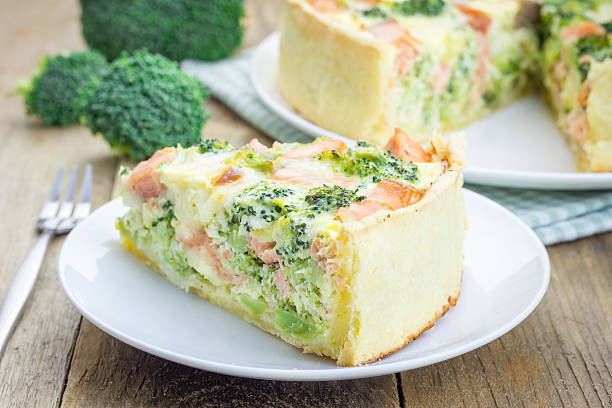 istock Quiche with salmon, cheese and broccoli 490176740