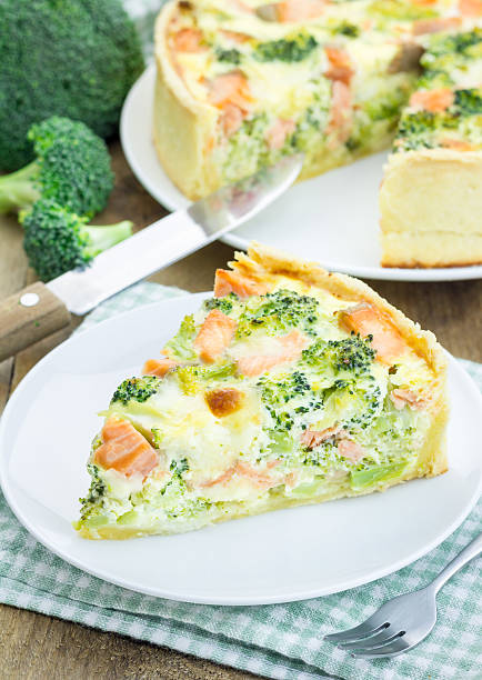 istock Quiche with salmon, cheese and broccoli 490176784
