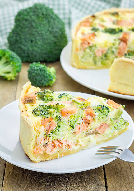 istock Quiche with salmon, cheese and broccoli 490176824