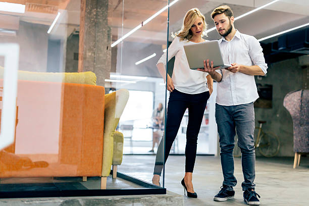 istock Colleagues brainstorming in the office 490184640
