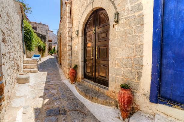 istock Beautiful Greek island, Hydra 490187610