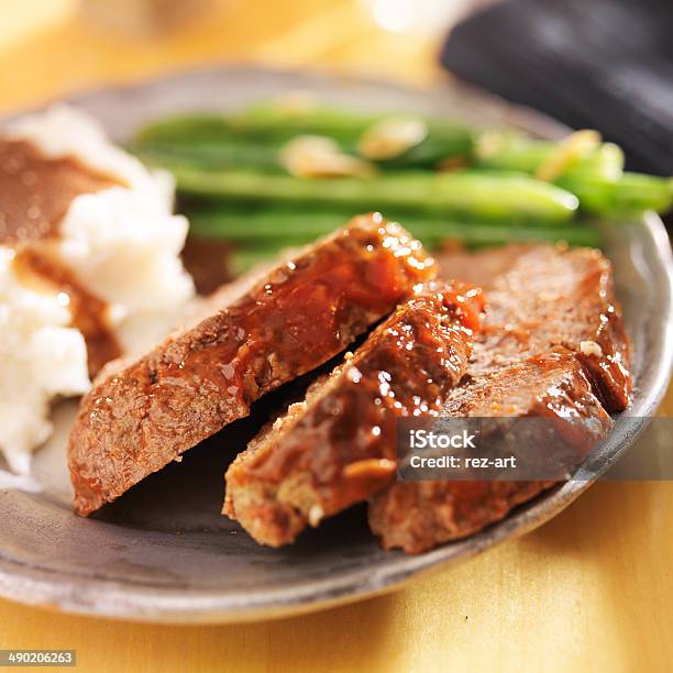 Greenbeans Und Hackbraten Mit Kartoffelbrei Stockfoto und mehr Bilder von Bildschärfe - Bildschärfe, Comfort Food, Erfrischung