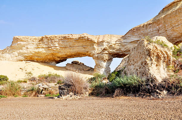 stoned sand formation at dry lake - angola stok fotoğraflar ve resimler