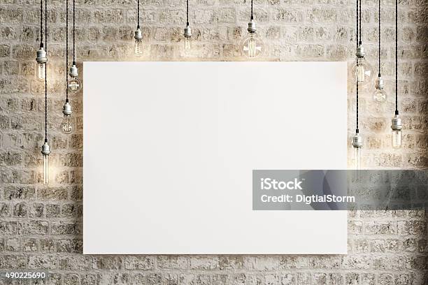 Mock Up Poster Mit Decke Lampen Und Einem Rustikalen Brick Stockfoto und mehr Bilder von Malerleinwand