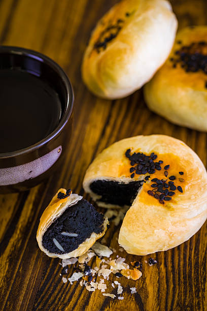 istock Chinese Pastry with Tea / Chinese Pastry 490226536