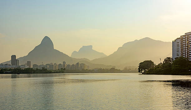 istock Rodrigo de Freitas Lagoon 490241262