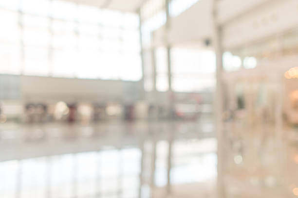 istock Store, shopping mall abstract defocused blurred background 490303384