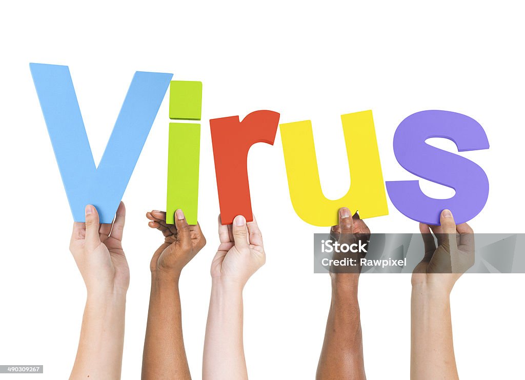 Verschiedene Hände Holding die Wort-Virus - Lizenzfrei Alphabet Stock-Foto