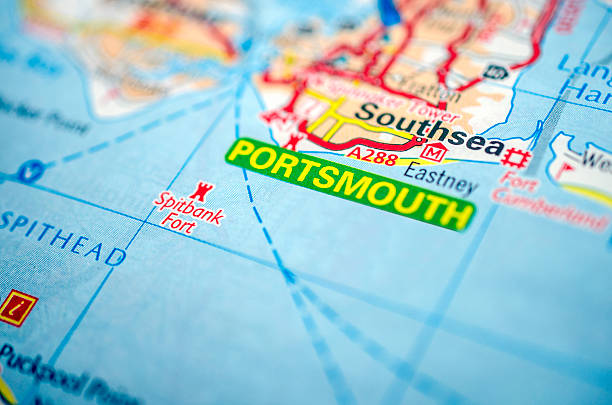 istock Portsmouth on road map 490314413