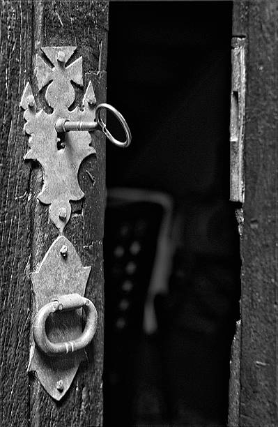 istock Antique door knob 490375383