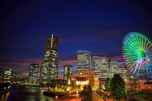 noite no minato mirai em yokohama - mm21 - fotografias e filmes do acervo