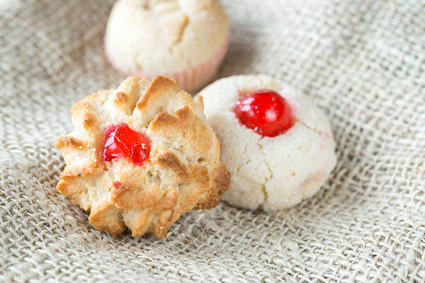 istock Italian almond pastries 490516334