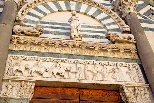istock Roman church 490552702
