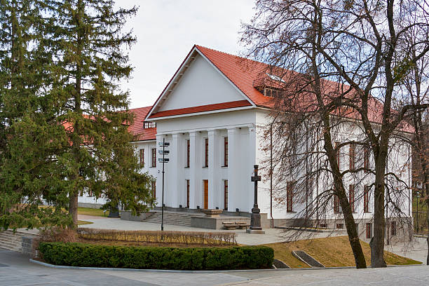 istock Taras Shevchenko museum in Kaniv 490611635