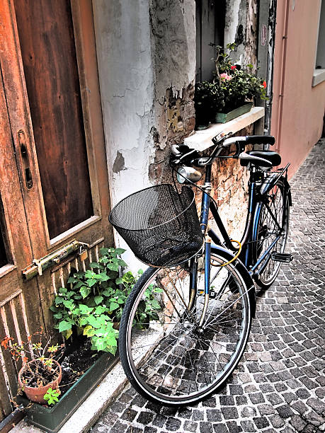 istock Italian street and bicycle 490644018