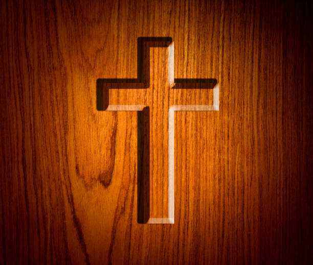 istock Wooden Cross 490662818