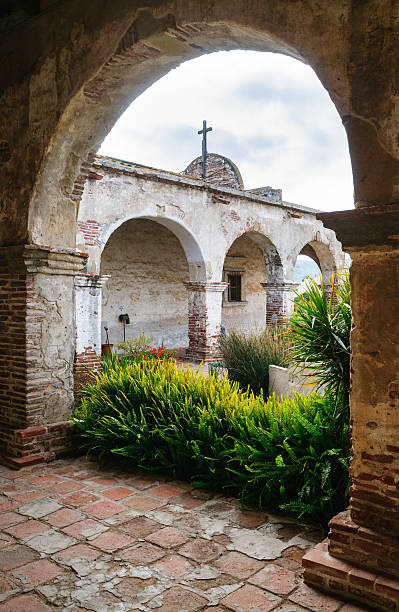 istock Mission San Juan Capistrano 490722492