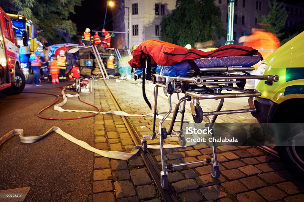 Accidente - Foto de stock de Ambulancia libre de derechos