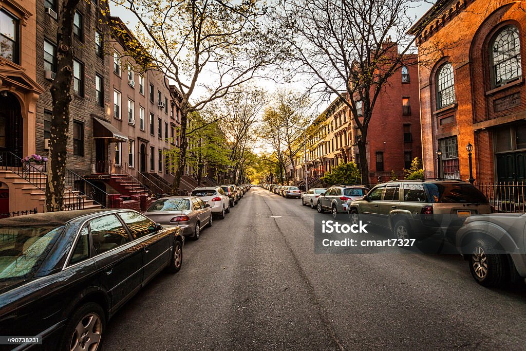 Brooklyn brownstones na rua Lateral - Royalty-free Brooklyn - Nova Iorque Foto de stock