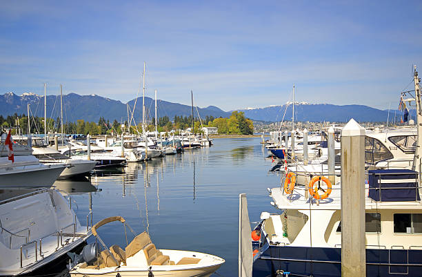 istock Coal Harbor on a sunny day in Vancouver, BC. 490739403